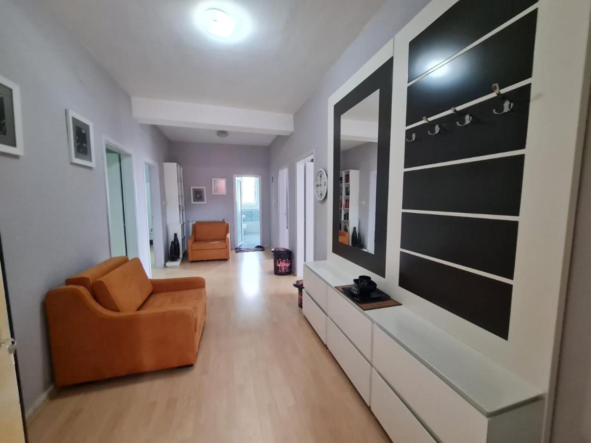 Et Apartaments Tirana Exterior photo